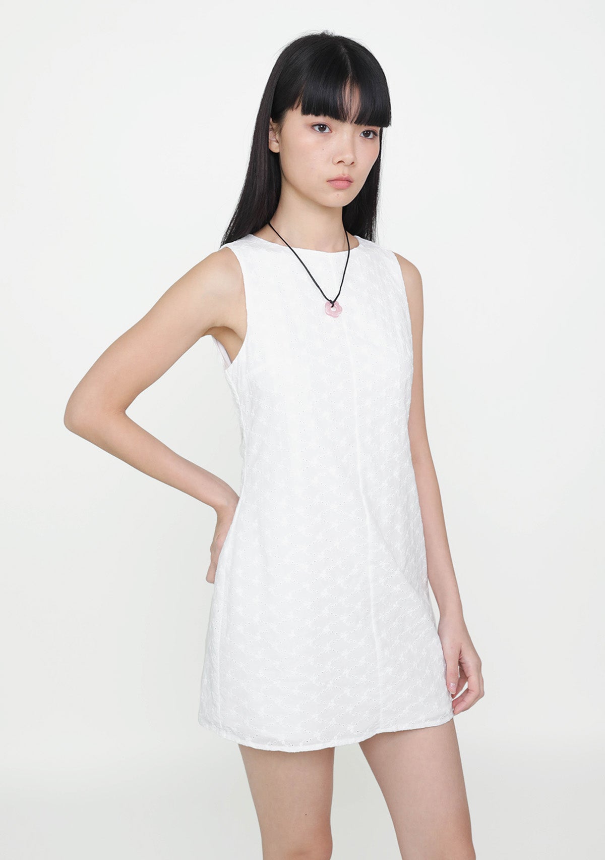 Kiana Eyelet Dress White / M