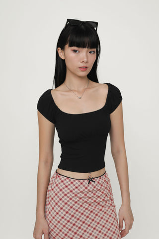 Pamela Ruched Basic Top