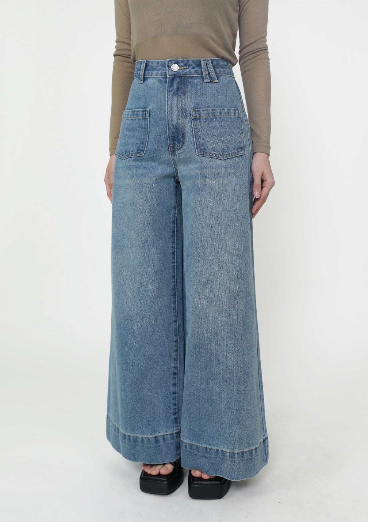 Clark-_color_mid-wash-front-