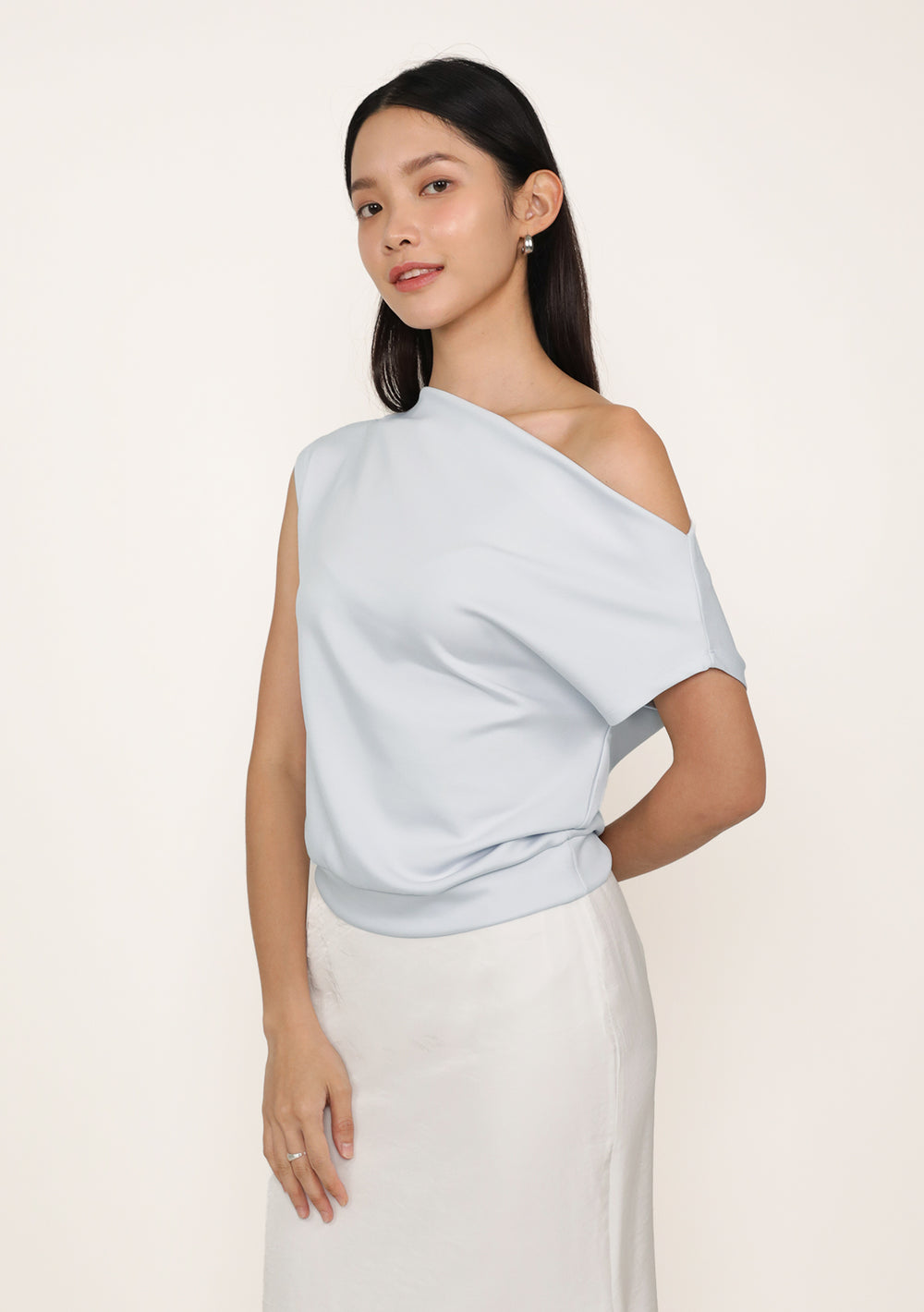 Levin Off Shoulder Top