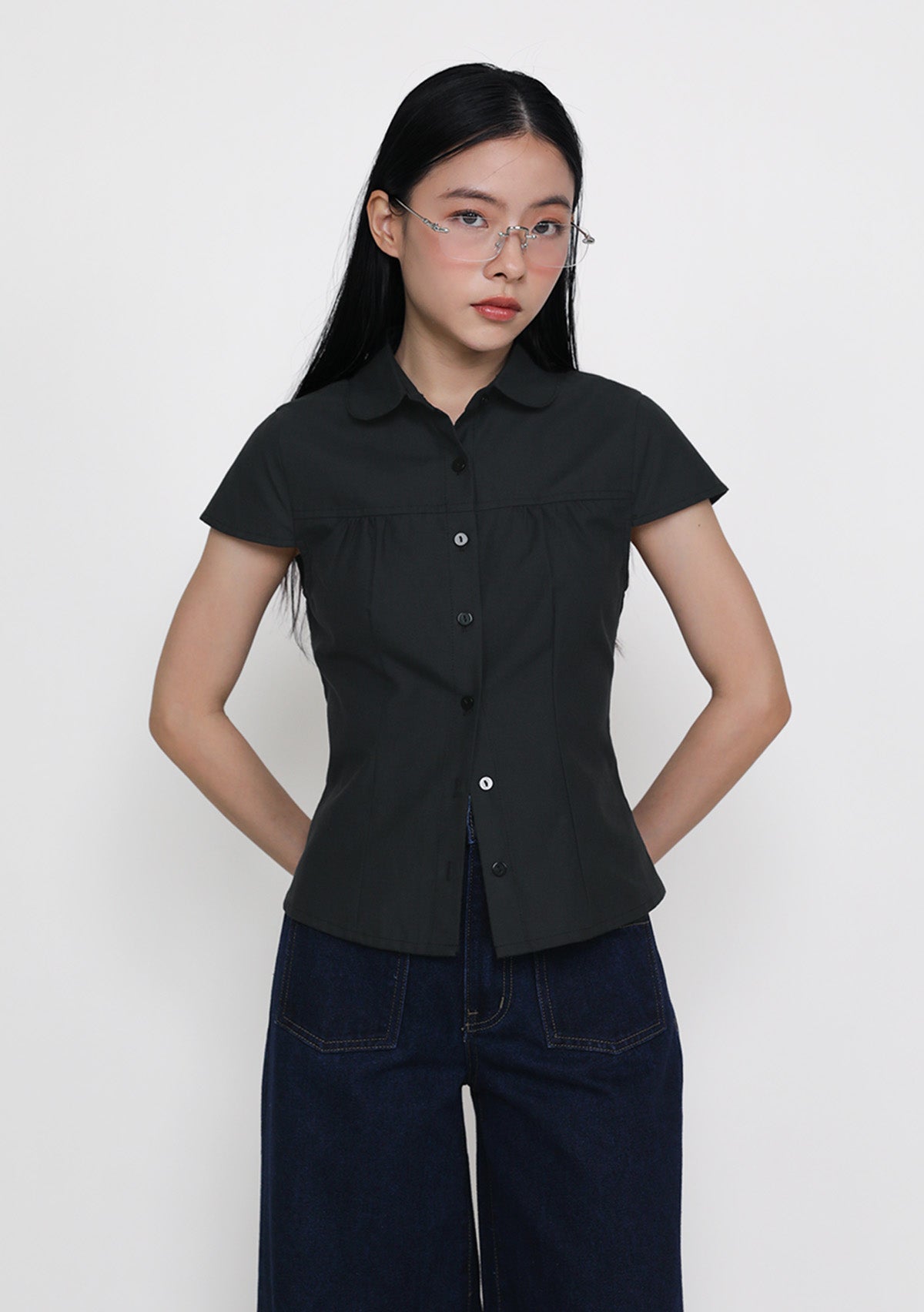 Lunia-_color_black-round-
