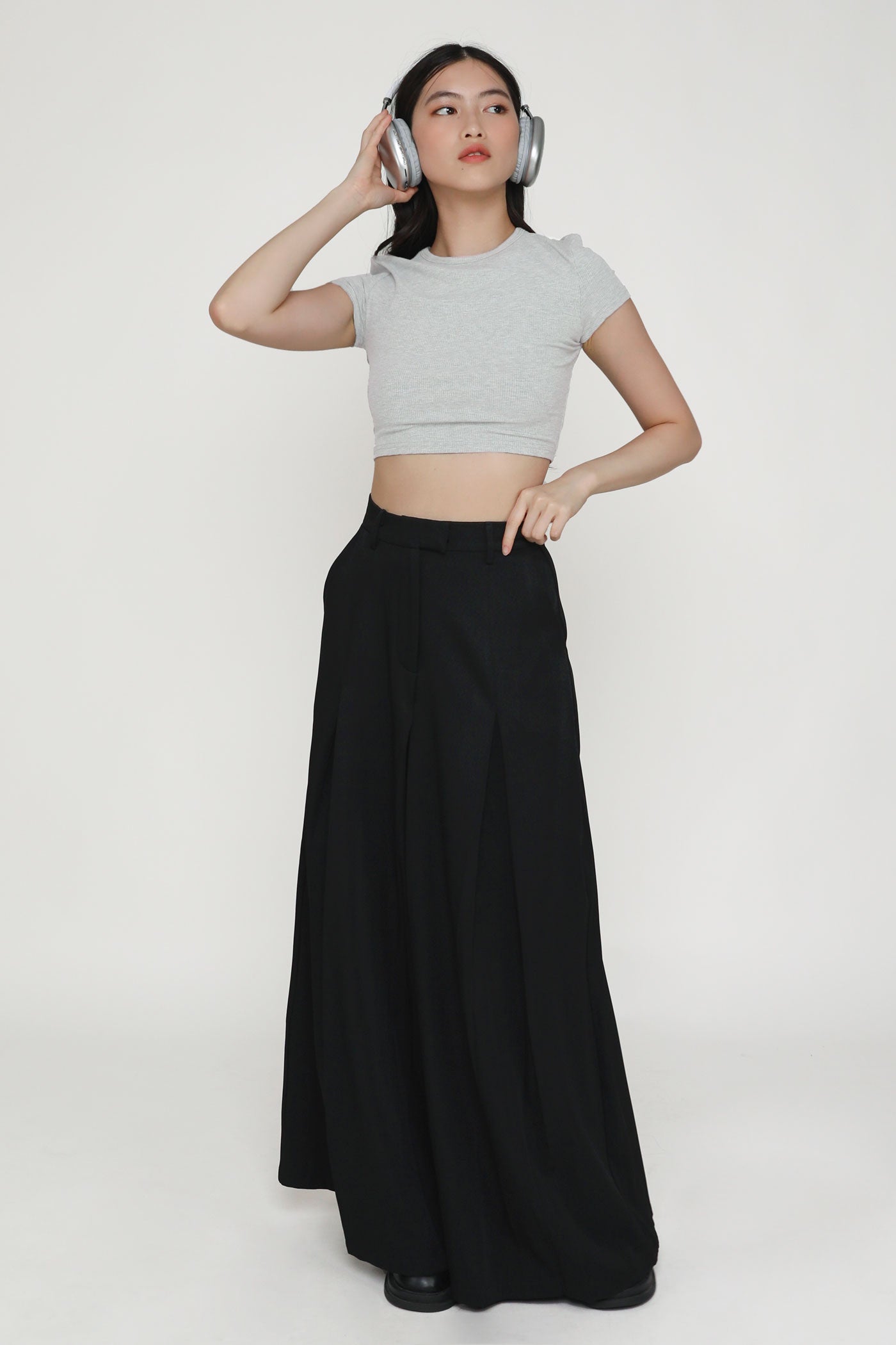 alfred-black-wide-leg-pants-