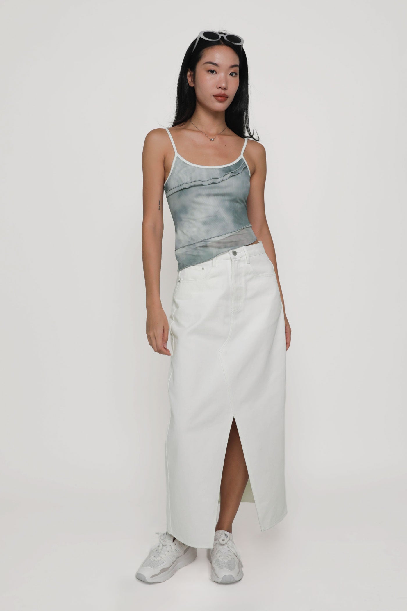【in a row】Denim slit long skirt Sound The Alarm High Slit Denim Maxi Skirt | Windsor