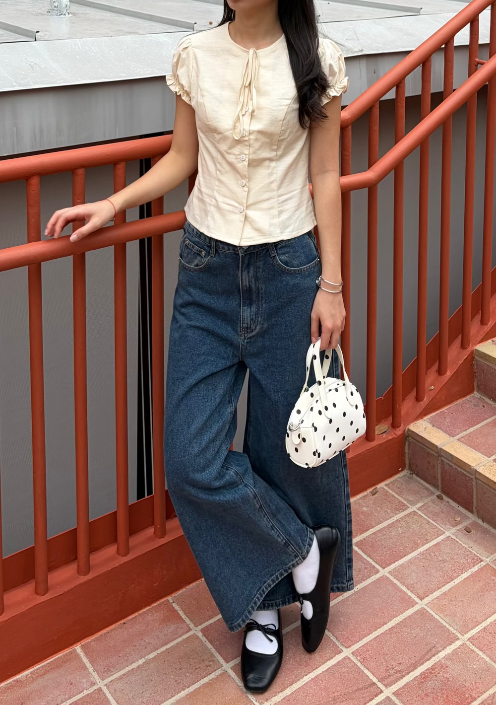 Lulu Puffy Sleeve Tie Front Top
