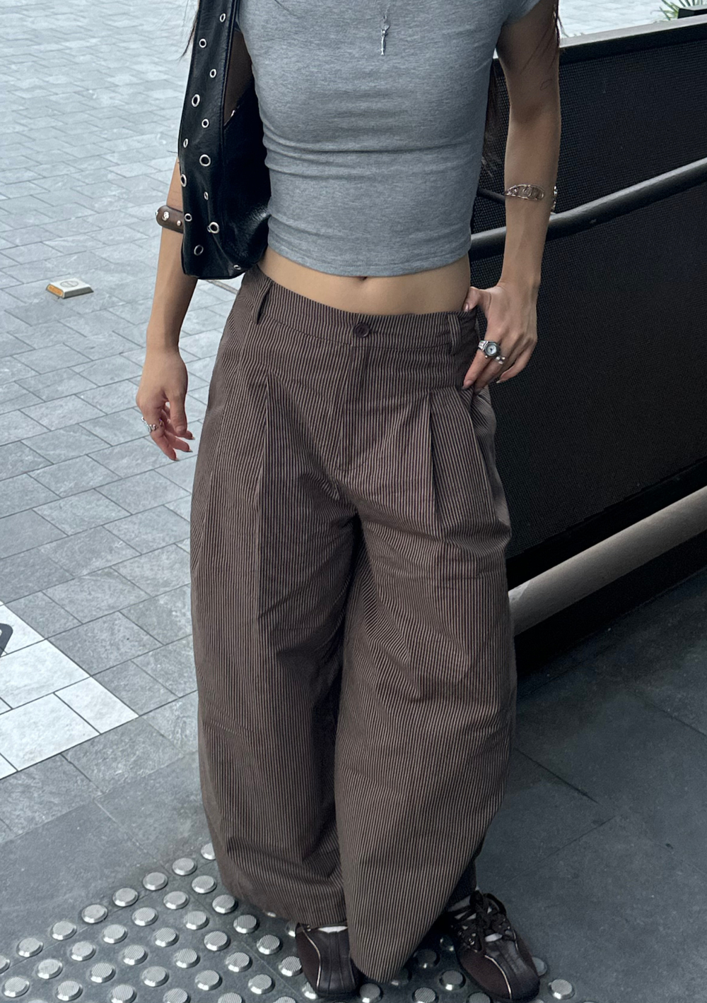 Esra Pleated Pants (Stripes)