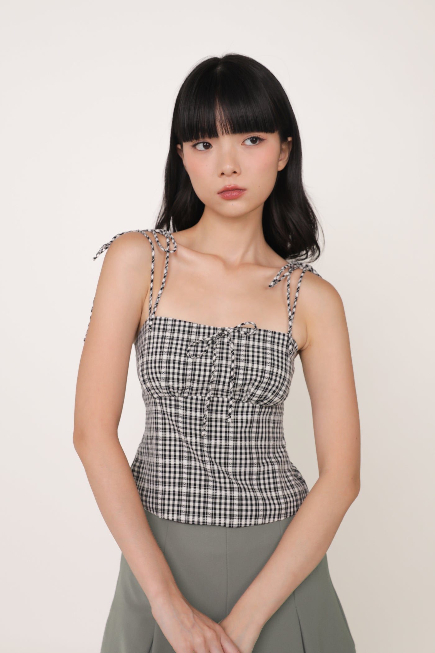 eleanora-black-plaid-ribbon-