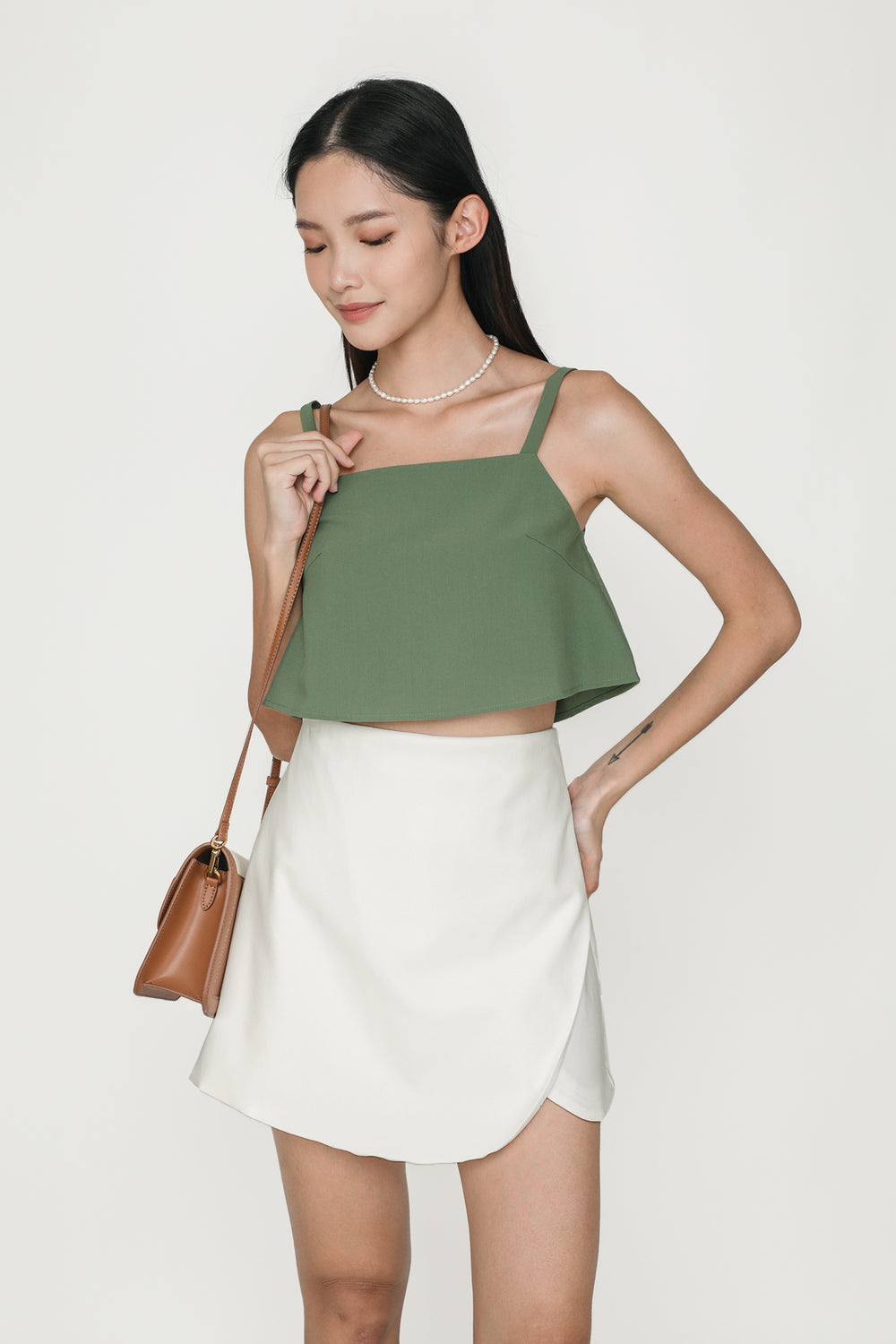 Giovanni Curved Hem Skorts