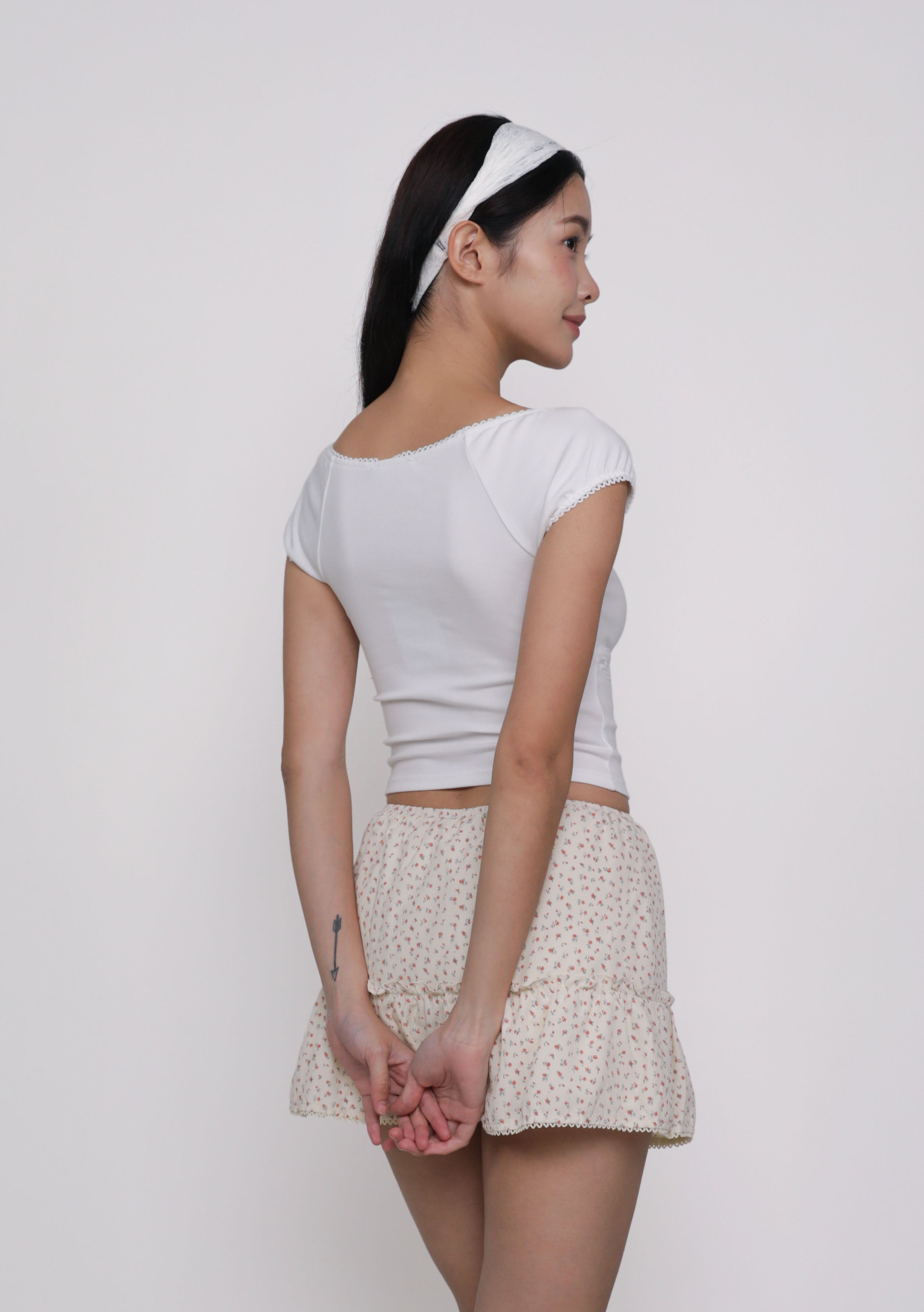 Julie Crochet Trim Sleeve Top – The Tinsel Rack