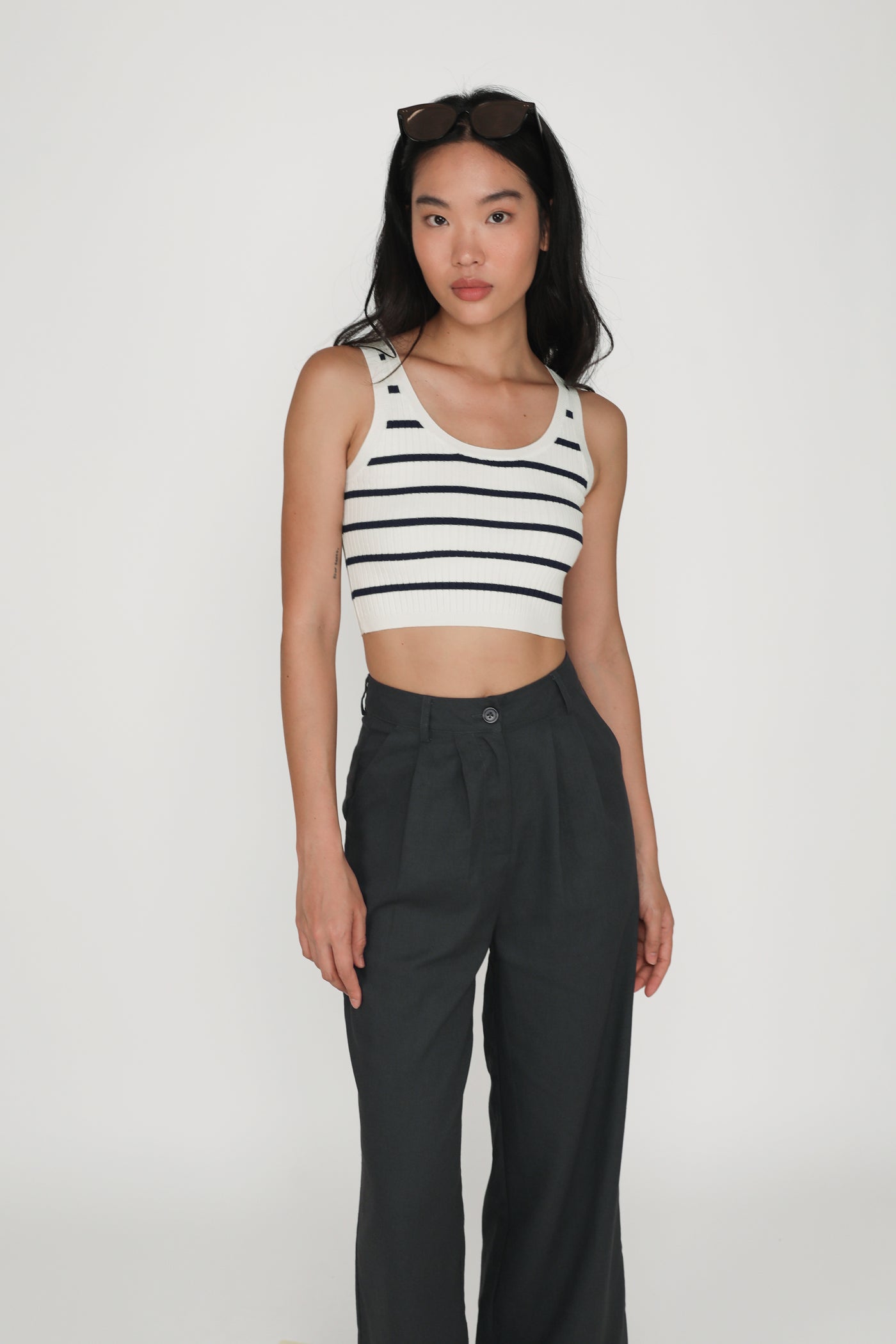 Kason Pleated Linen Pants – The Tinsel Rack