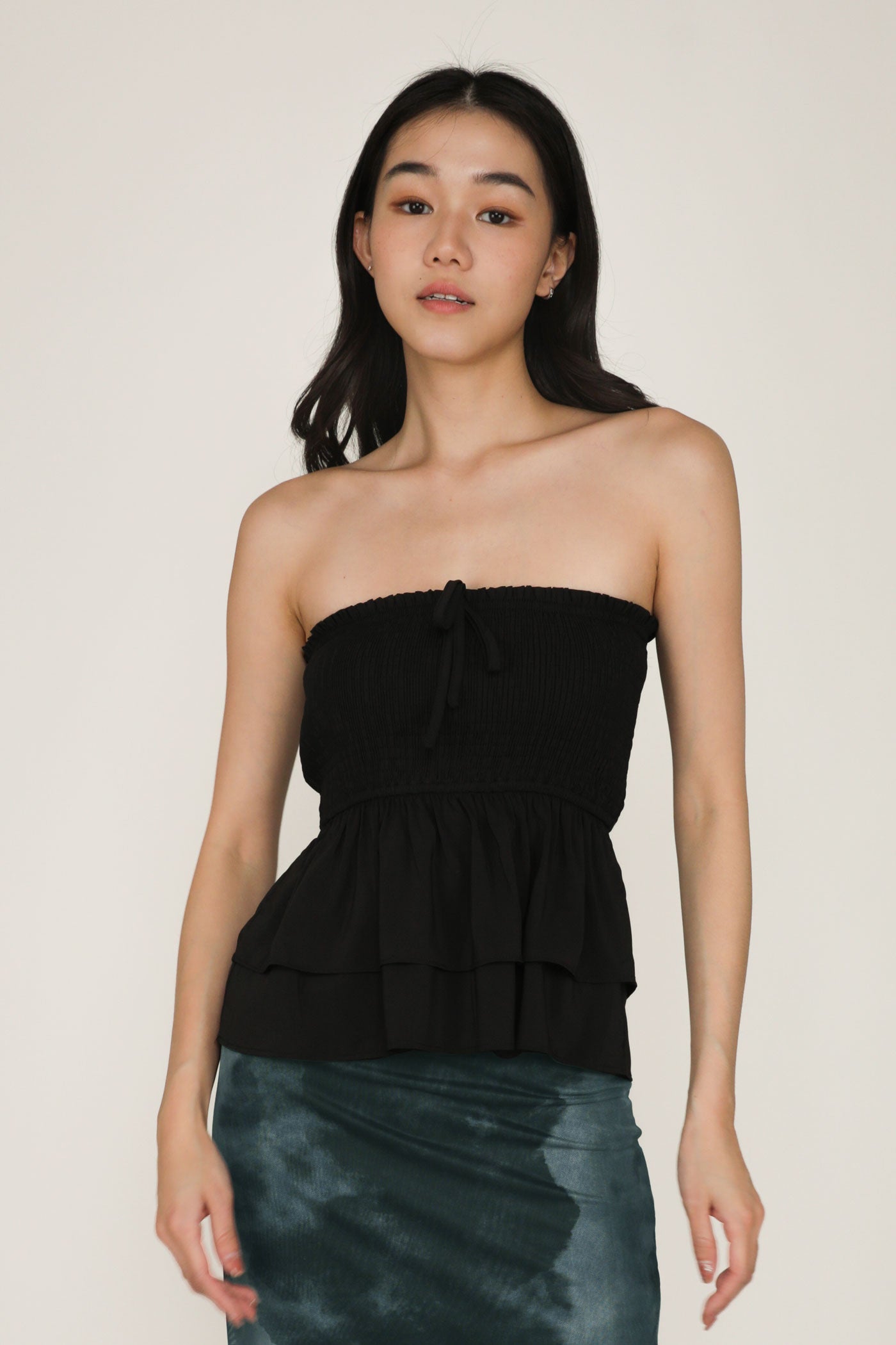 トップス tope tube top Kelcey Tie Front Ribbon Tube Top – The Tinsel Rack