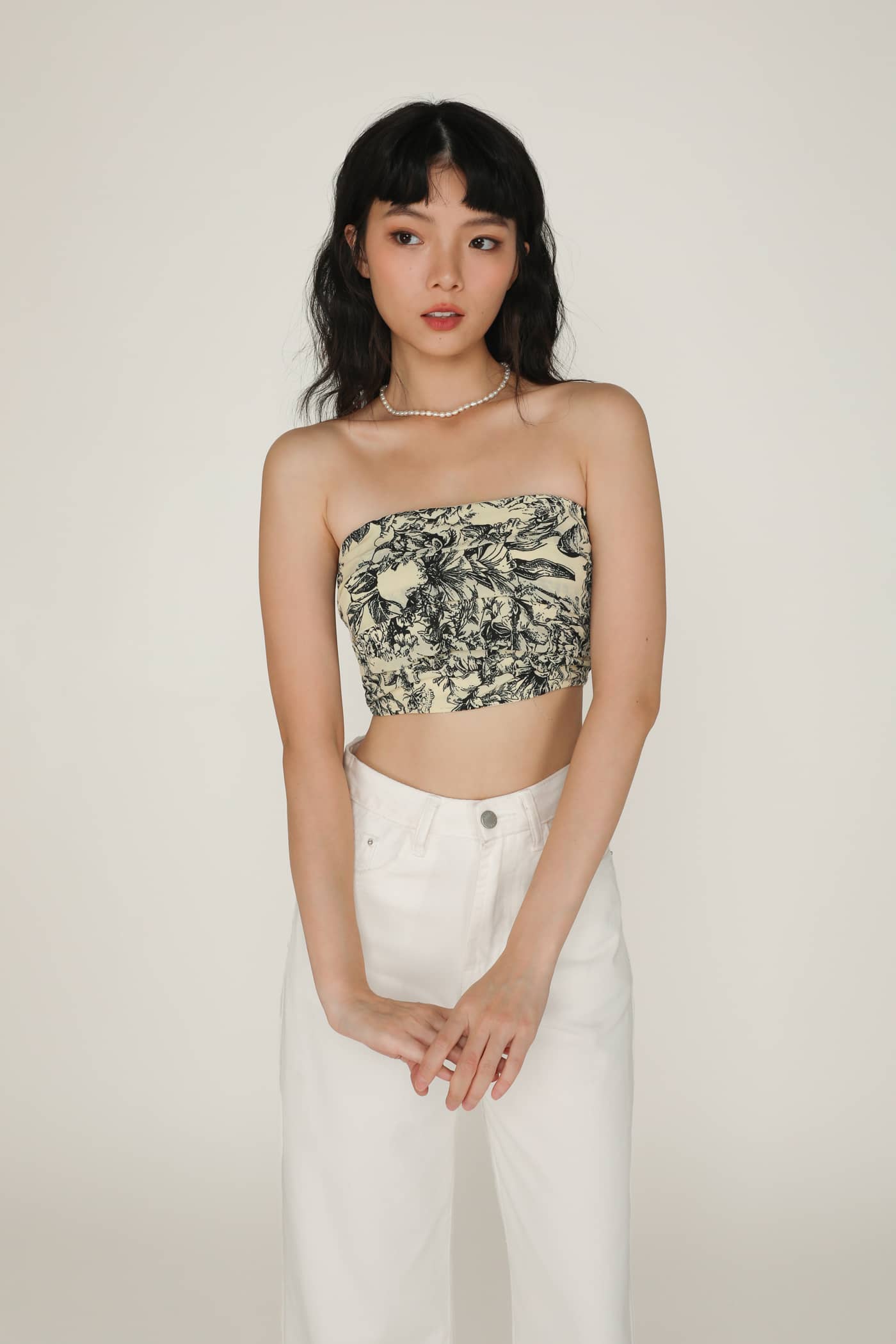 lizzy-black-botanical-tiered-