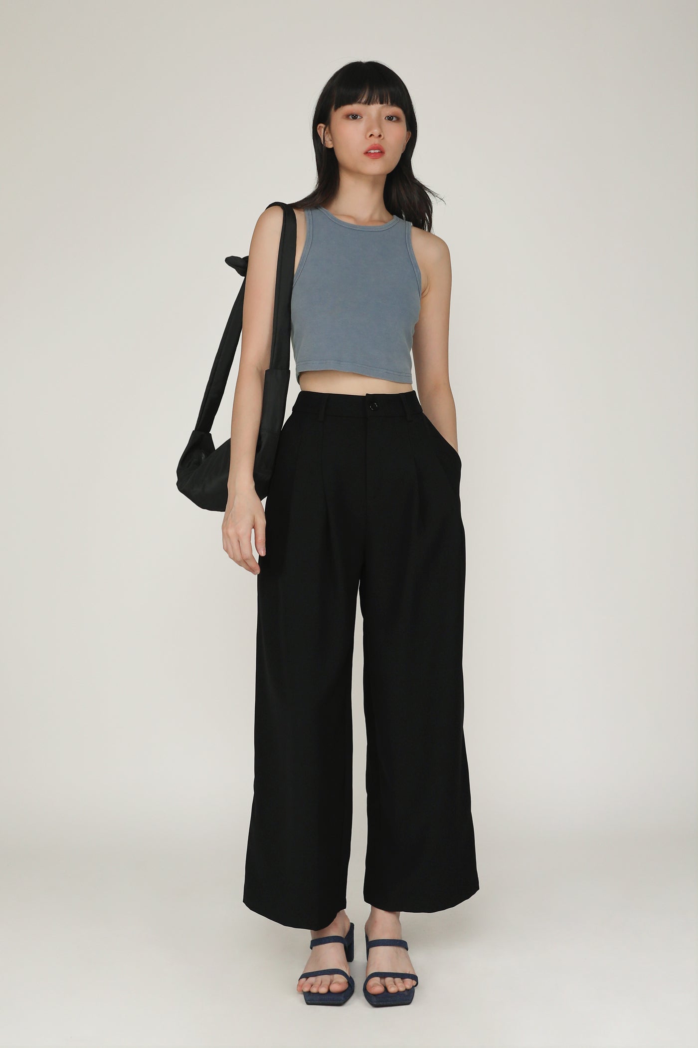 petite-zach-black-pleat-front-