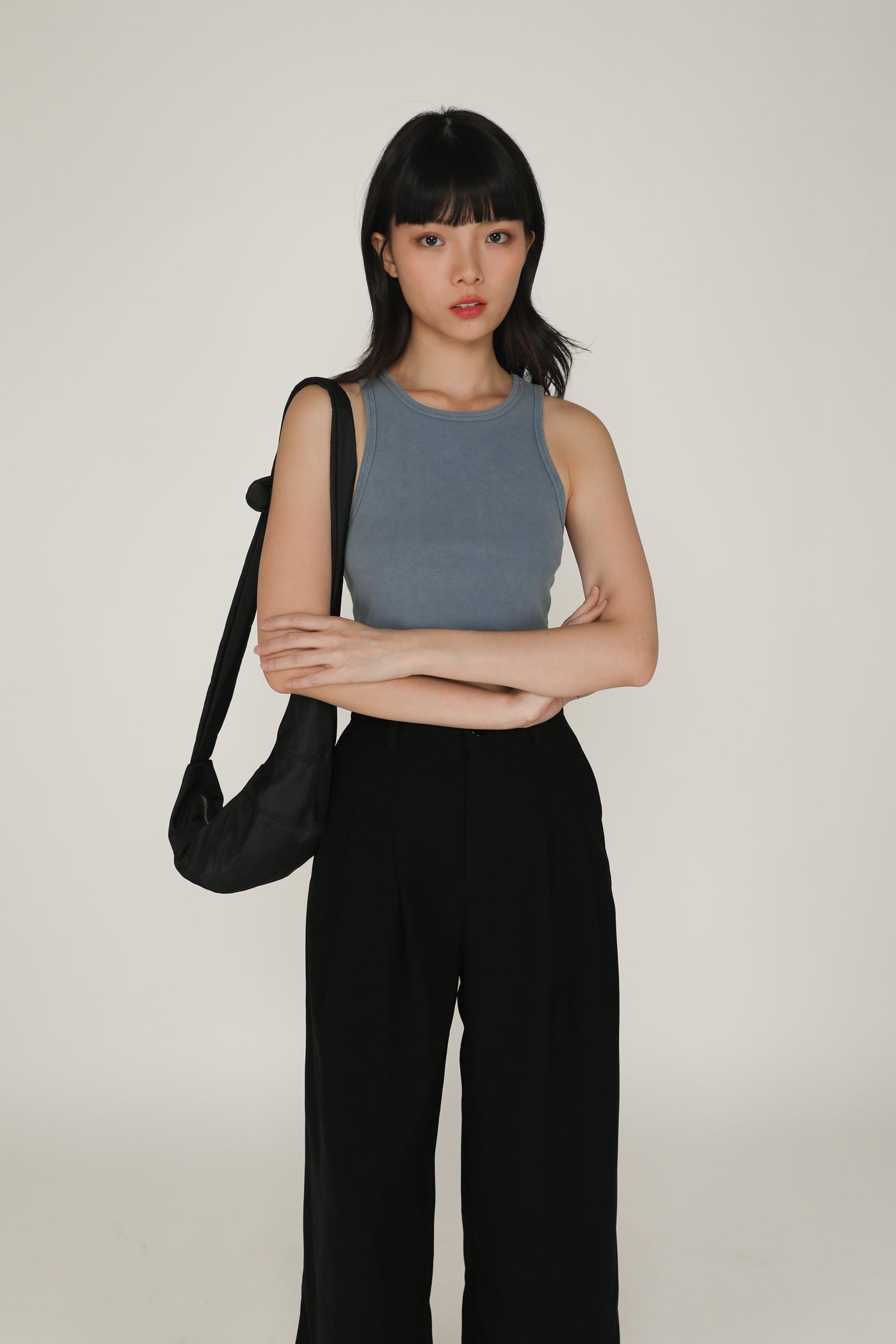 petite-zach-black-pleat-front-