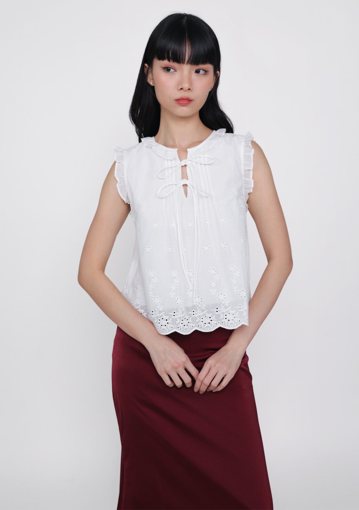 Kaori Eyelet Embroidery Ruffle Top – The Tinsel Rack
