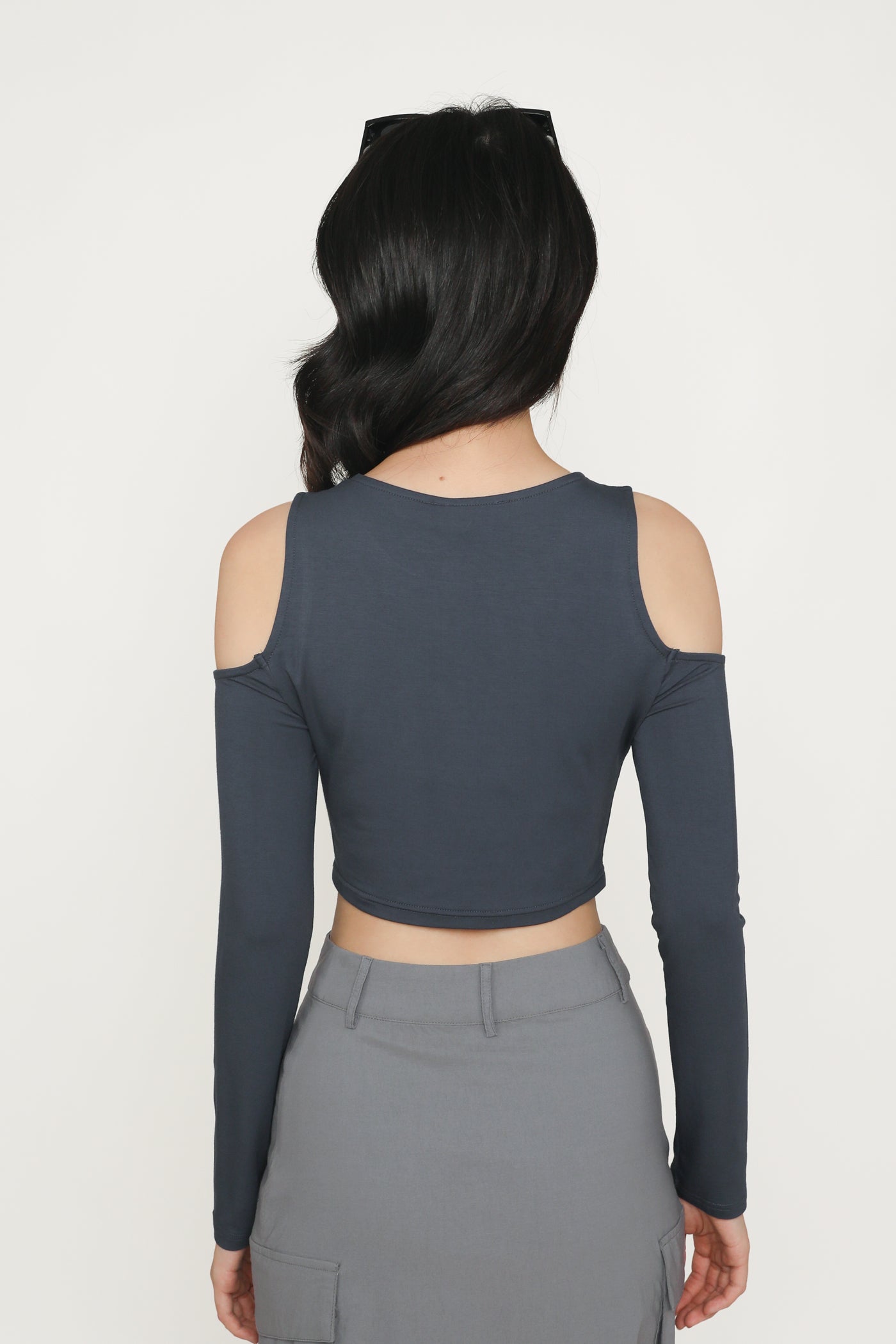 Xander Cold Shoulder Long Sleeve Top – The Tinsel Rack