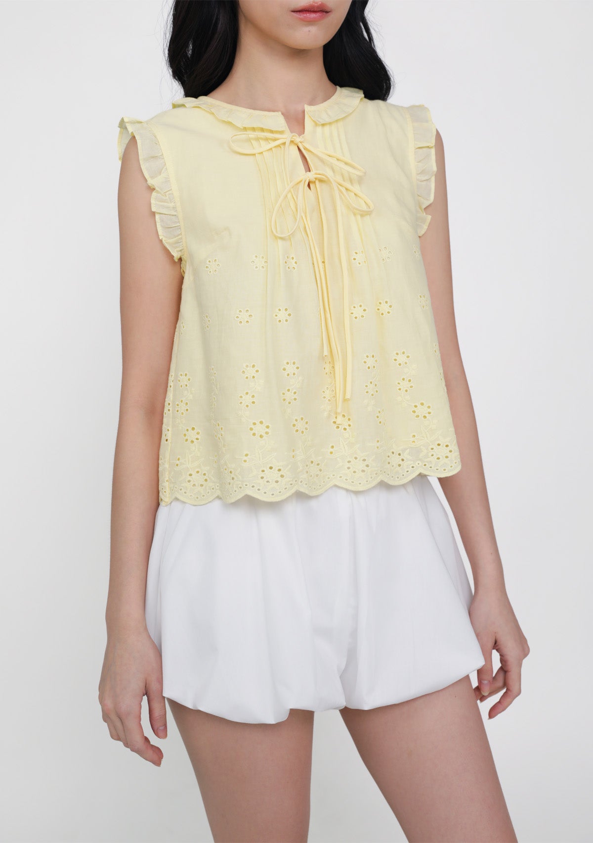 Kaori Eyelet Embroidery Ruffle Top – The Tinsel Rack